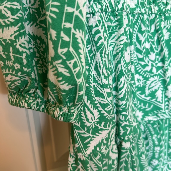 Crown & Ivy Blouse 2X - Picture 4 of 7